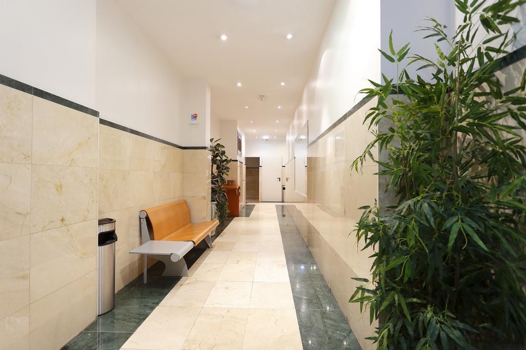 Apartamentos Urban Blue, Blue Hotels Хихон Экстерьер фото