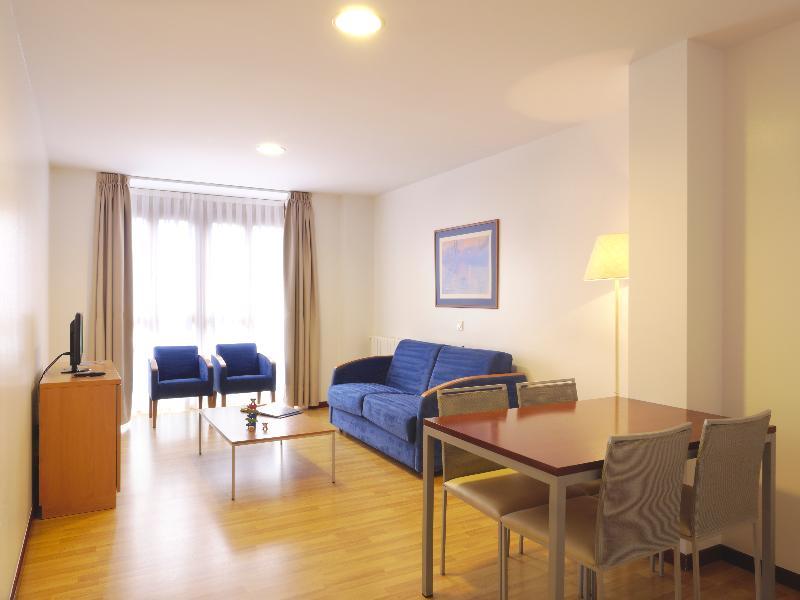 Apartamentos Urban Blue, Blue Hotels Хихон Экстерьер фото