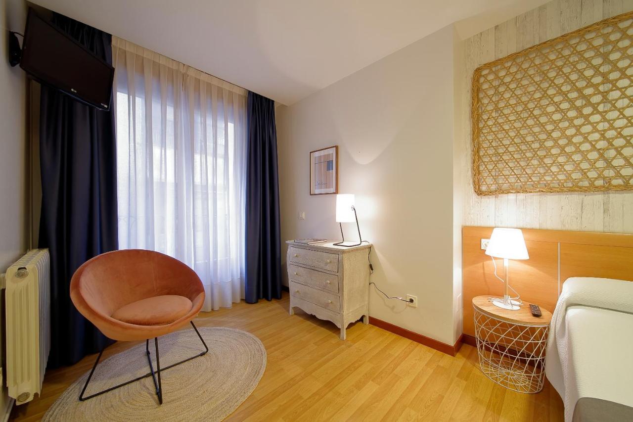 Apartamentos Urban Blue, Blue Hotels Хихон Экстерьер фото