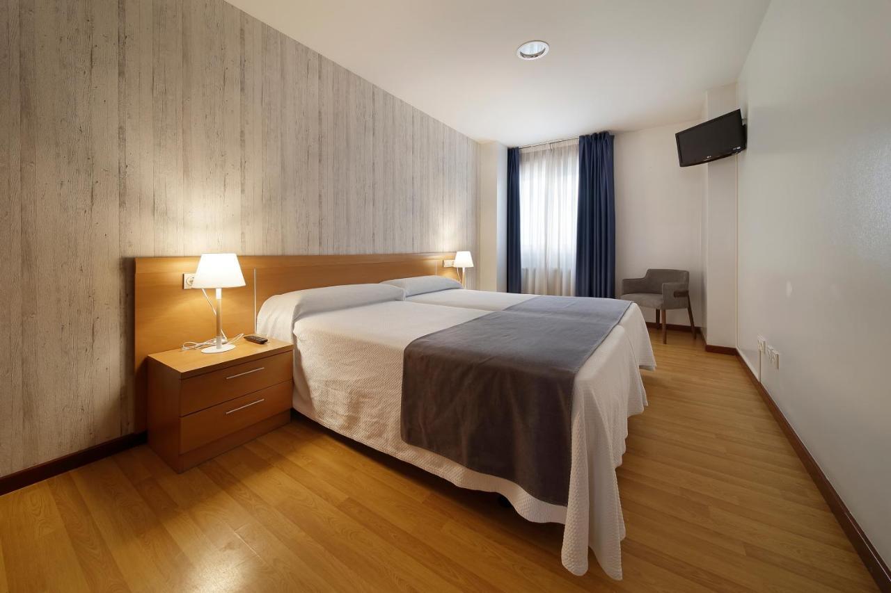 Apartamentos Urban Blue, Blue Hotels Хихон Экстерьер фото