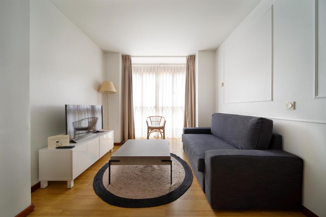 Apartamentos Urban Blue, Blue Hotels Хихон Экстерьер фото